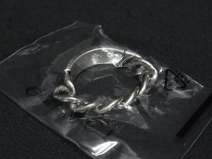 Gucci Unopened Golmet Chain Silver Ring — view 2