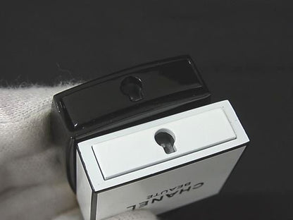 Chanel CC Logo la Collection Cadena Padlock Black White — view 4