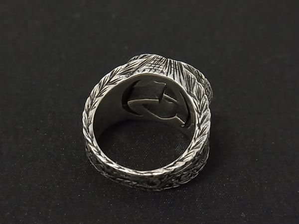 Gucci Interlocking Arabesque Silver Ring — view 2