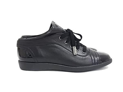 Chanel CC Logo Leather Sneakers Black — view 2