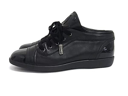Chanel CC Logo Leather Sneakers Black — view 3