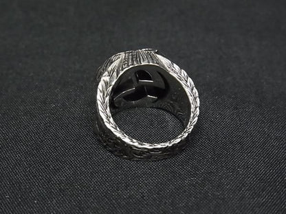 Gucci Interlocking Arabesque Silver Ring — view 2