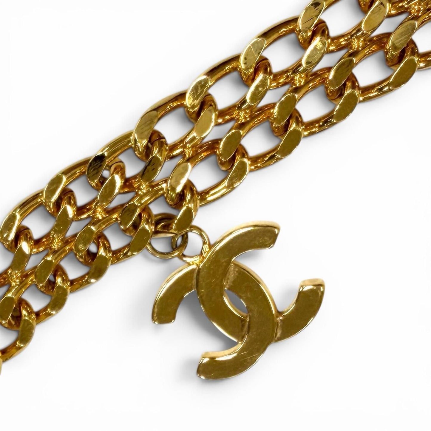 Chanel Vintage CC Logo Chain Belt Gold — view 4