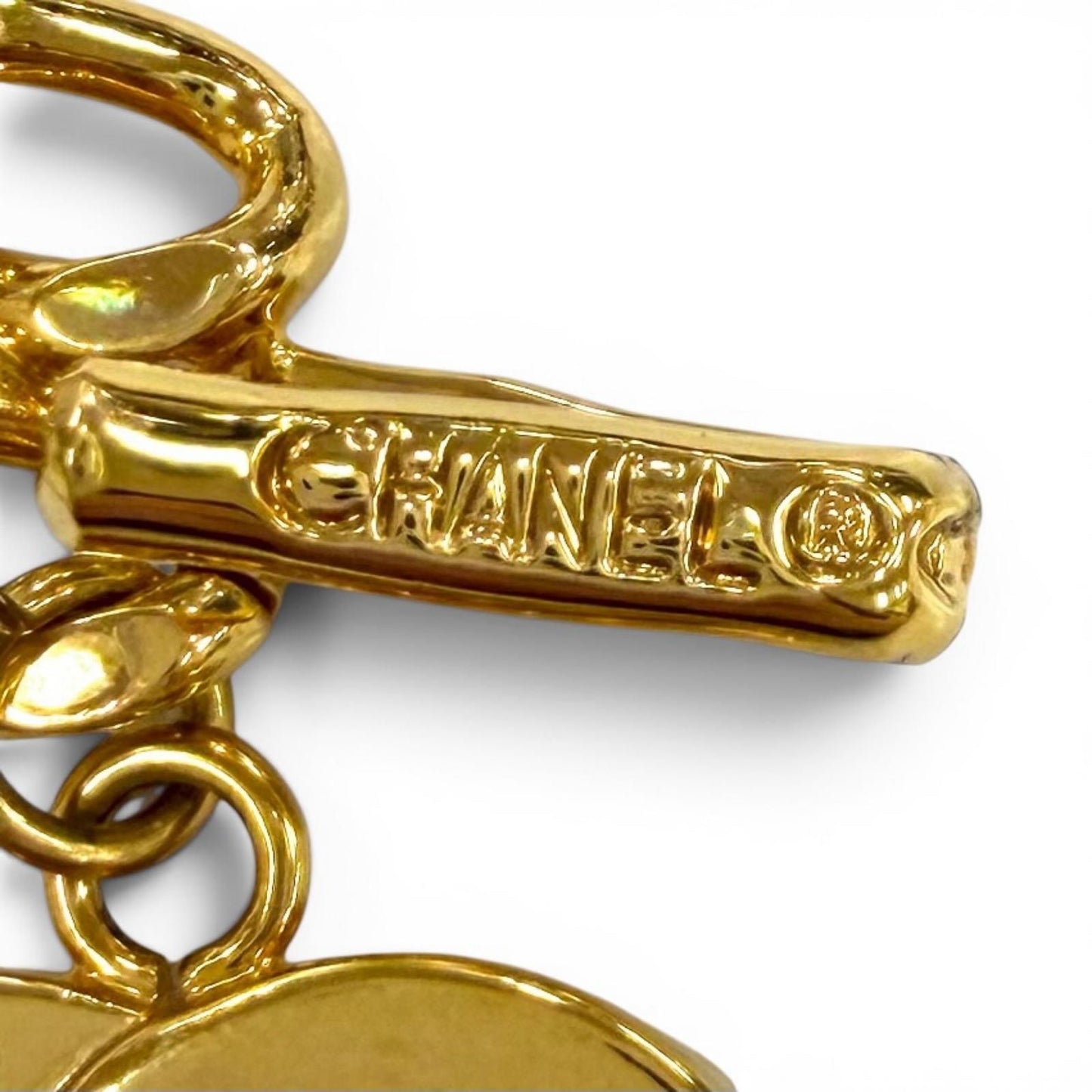 Chanel Vintage CC Logo Chain Belt Gold — view 6