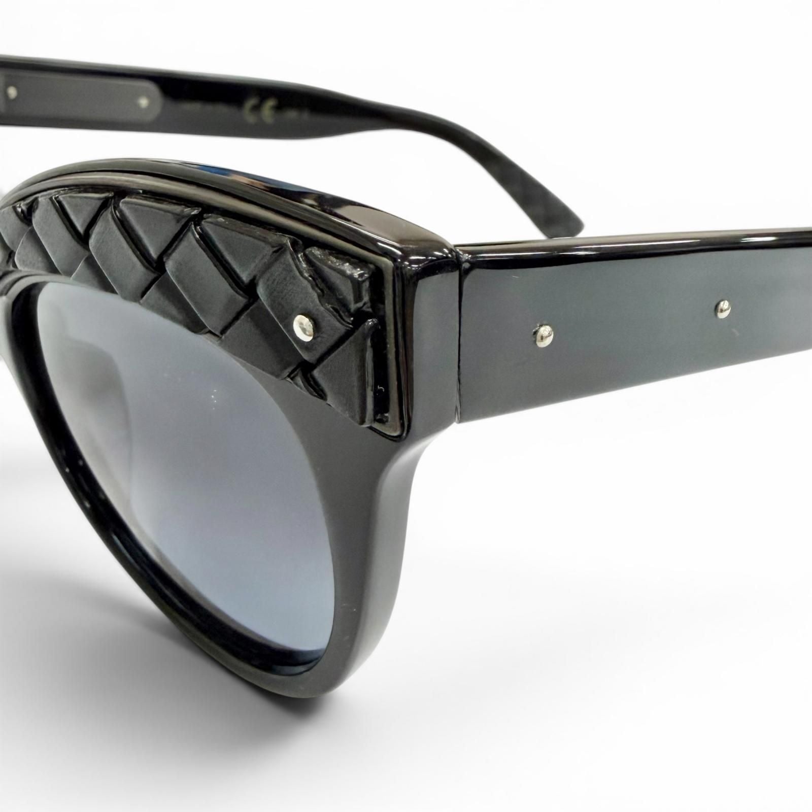 Bottega Veneta Felis Limited Edition of 500 Pieces 369 500 Intreccia Tomochi — view 8