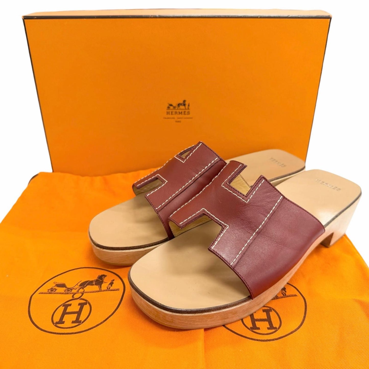 Hermes Kevlar Leather Motif Wood Sole Sandals Brown — view 2