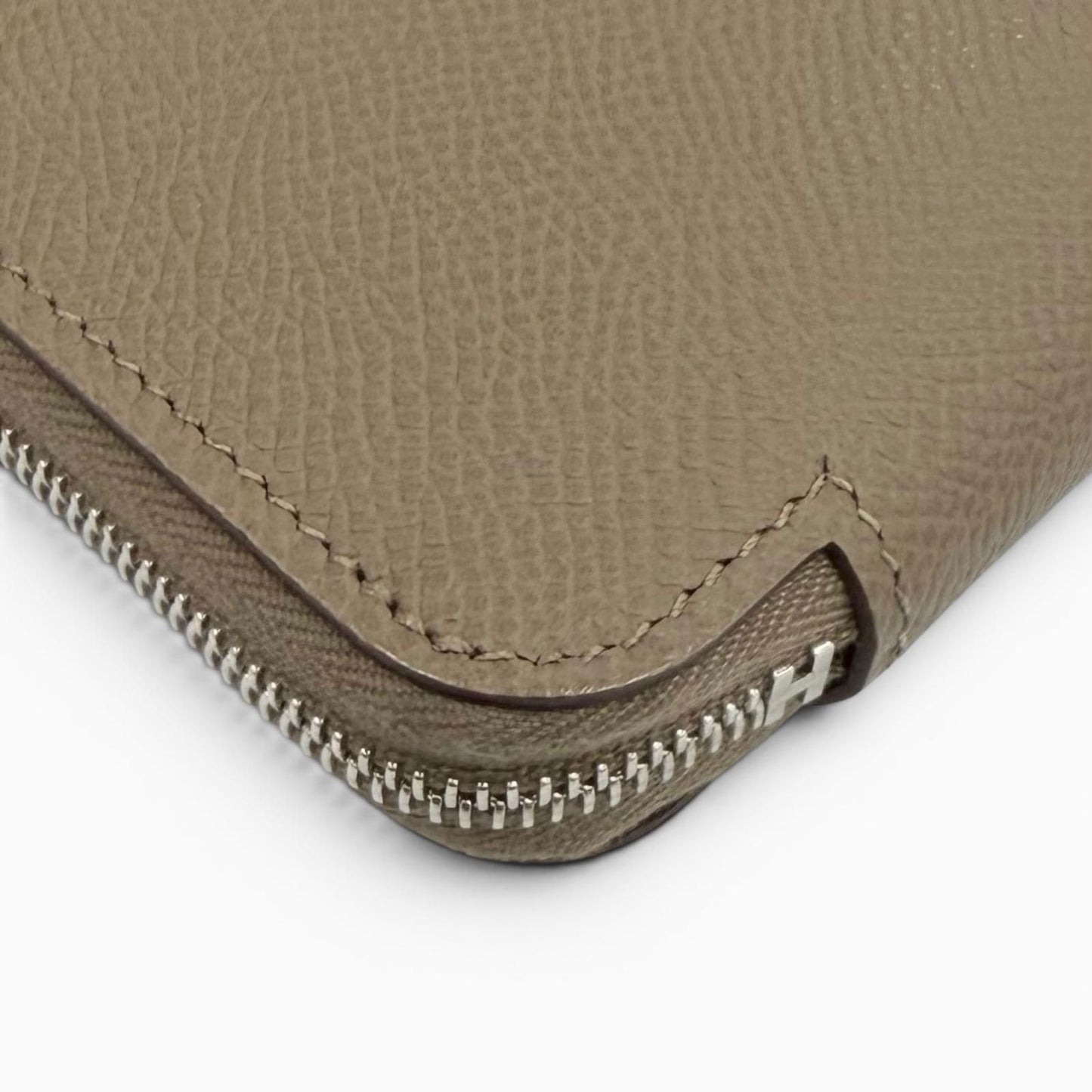 Hermes Compact Silk in Etoupe Veau Silver Round Zip Wallet Coin Case — view 6