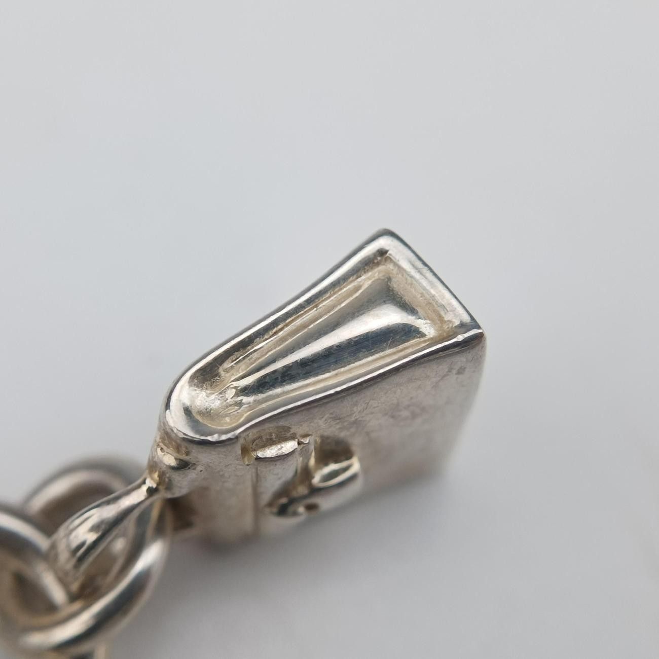 Hermes Amulet Kelly Silver — view 9