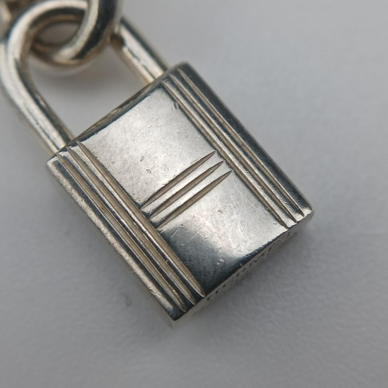 Hermes Kelly Cadenas Pendant Silver — view 9
