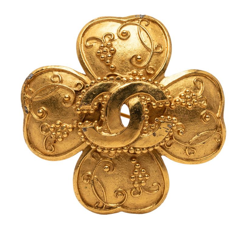 Chanel CC Logo Crowbar Motif Vintage Brooch 96 Gold Plated