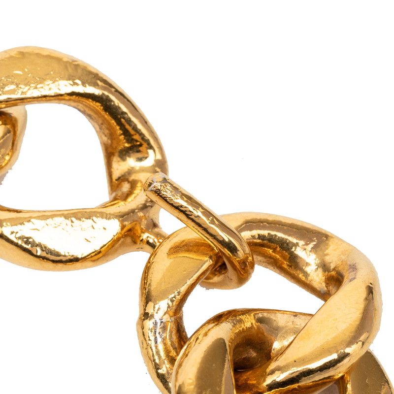 Chanel Logo Plate Chain Necklace Gold Plated — view 5