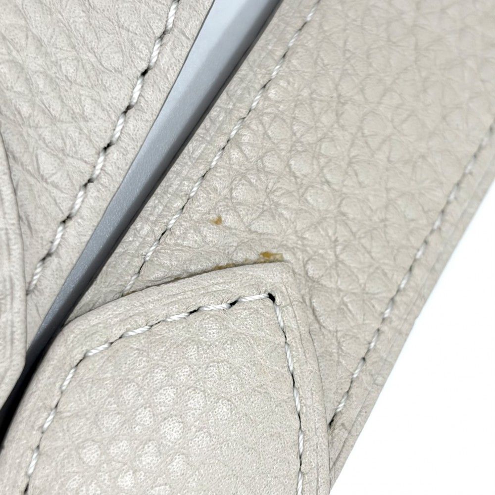 Louis Vuitton 2-Way Selene PM Shoulder Bag Monogram Mahina Beige Silver — view 9