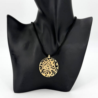 Cartier Necklace Panthere Pellege Pendant Motif 18k YG Gold Tsavorite — view 3