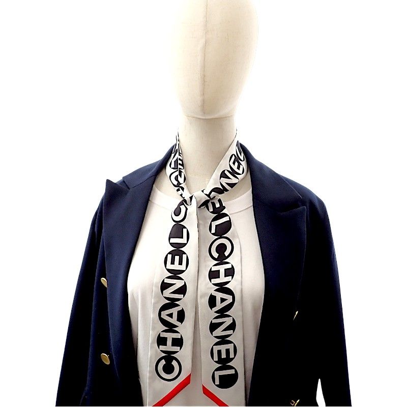 Chanel Slim Bandeau Scarf Silk White SA — view 9