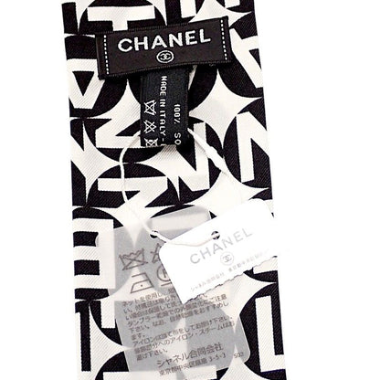 Chanel Slim Bandeau Scarf Silk White SA — view 6