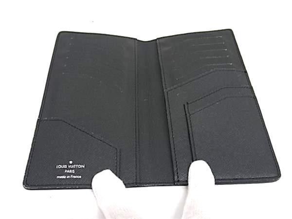 Louis Vuitton Wallet Taiga Portefeuille Long Black Leather Bifold Billfold — view 3