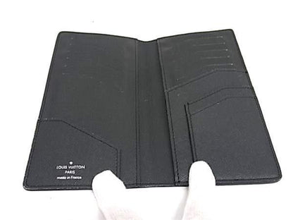 Louis Vuitton Wallet Taiga Portefeuille Long Black Leather Bifold Billfold — view 3