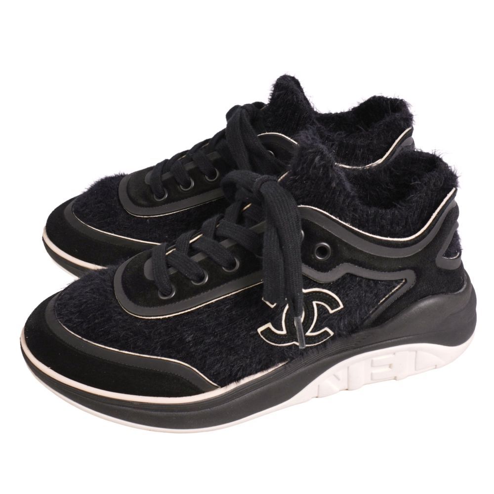 Chanel Sneakers CC Logo Knit — view 2
