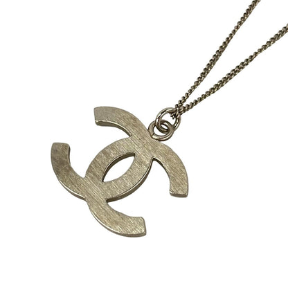 Chanel Necklace CC Logo Silver Clear — view 3