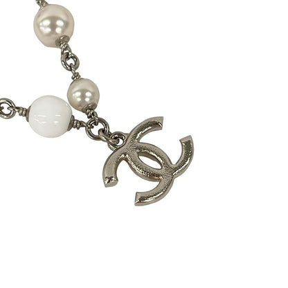 Chanel Bracelet CC Logo Silver White — view 3