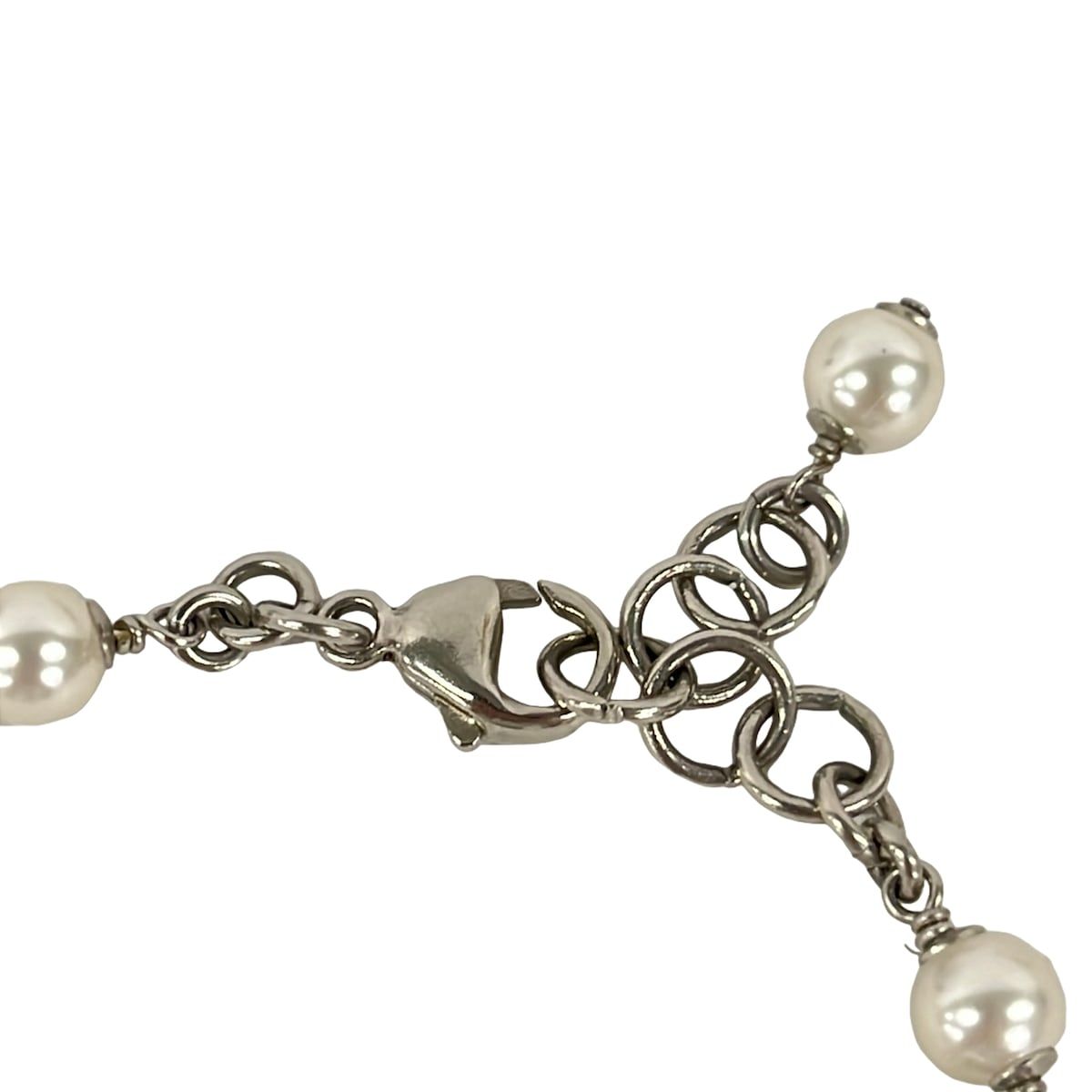 Chanel Bracelet CC Logo Silver White — view 4