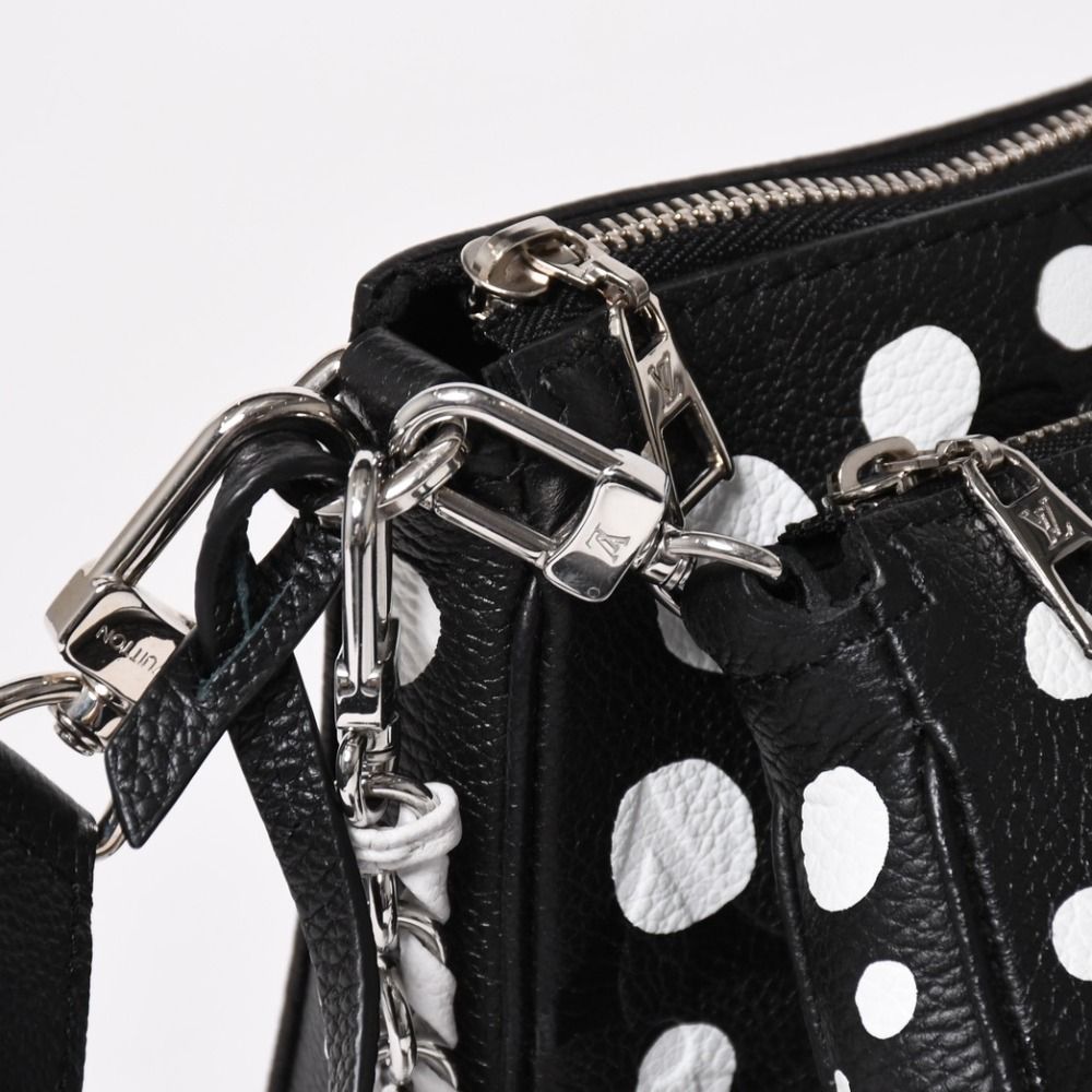 Louis Vuitton Multi Pochette Accessoires Shoulder Bag Black Silver Monogram — view 7