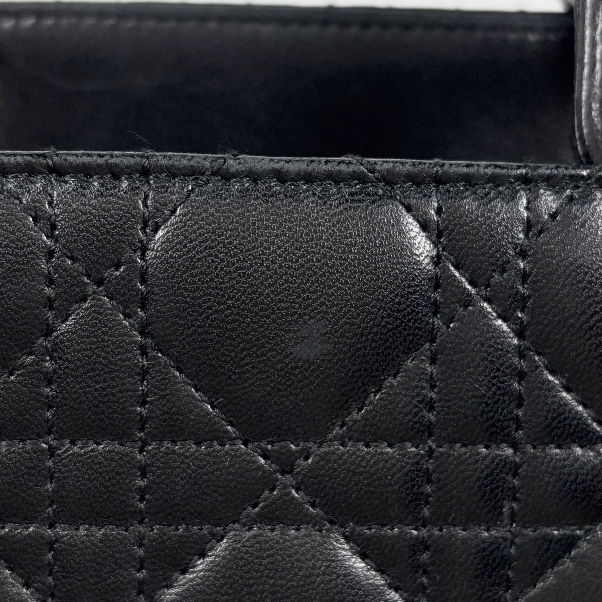 Dior Cannage Leather Black Handbag — view 5
