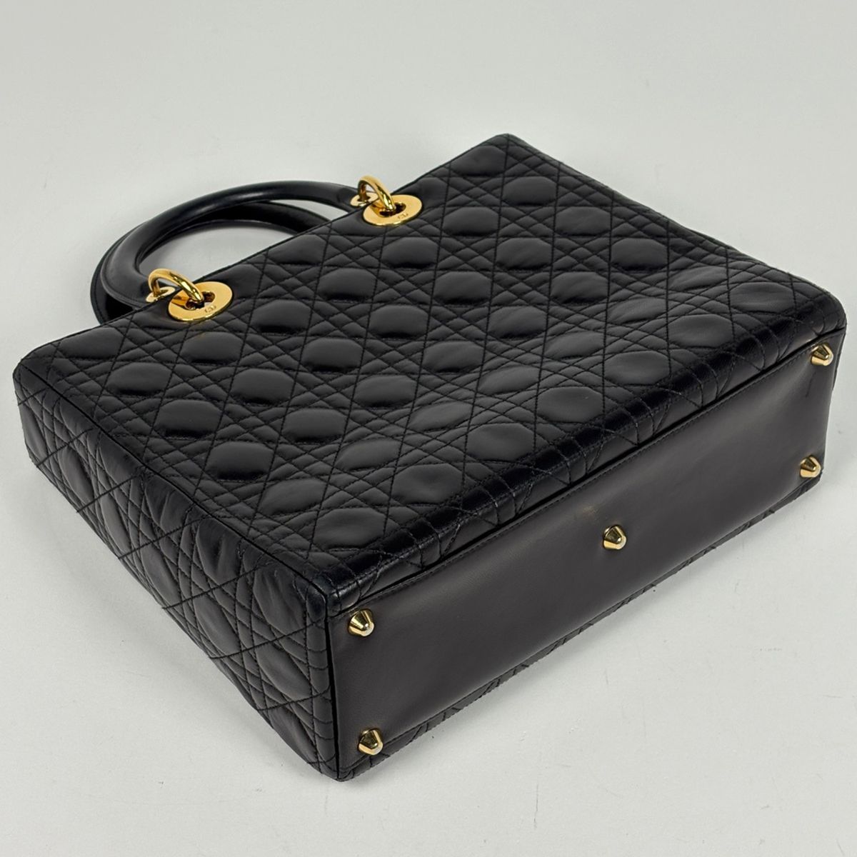 Dior Cannage Leather Black Handbag — view 2