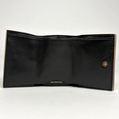 Balenciaga Logo Compact Wallet Everyday Trifold Leather Pink — view 6