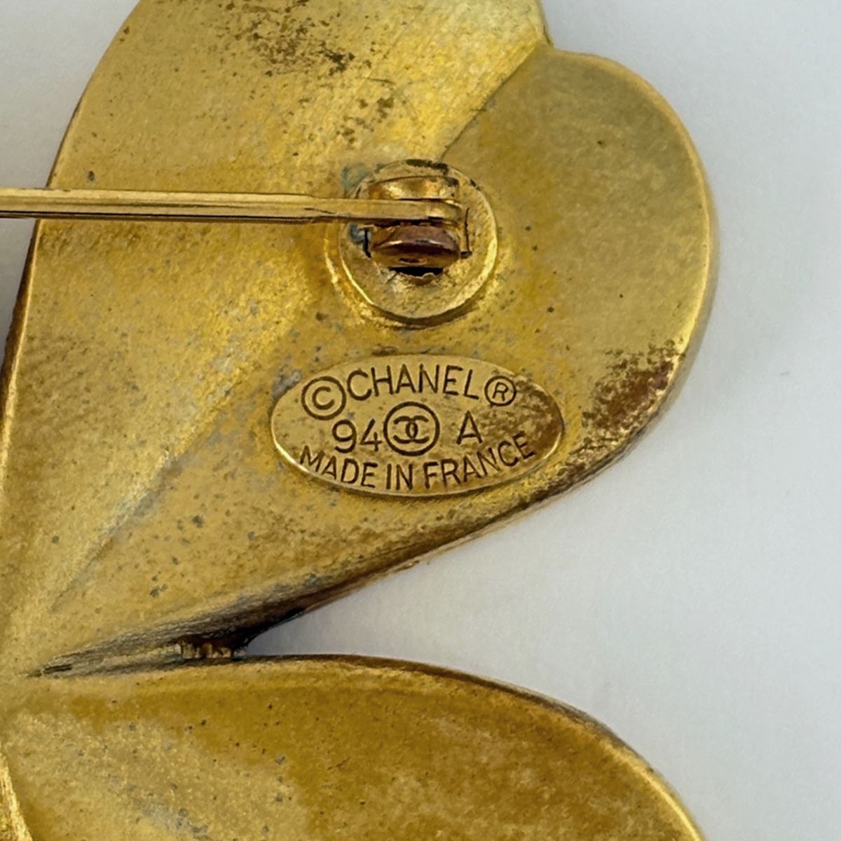 Chanel CC Logo Brooch Clover Gold Plated — view 6