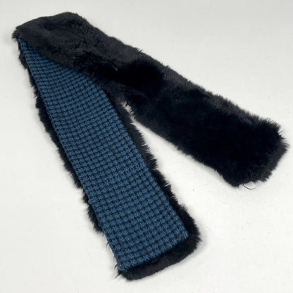 Chanel CC Logo Fur Scarf Shawl Fur Black Blue — view 2