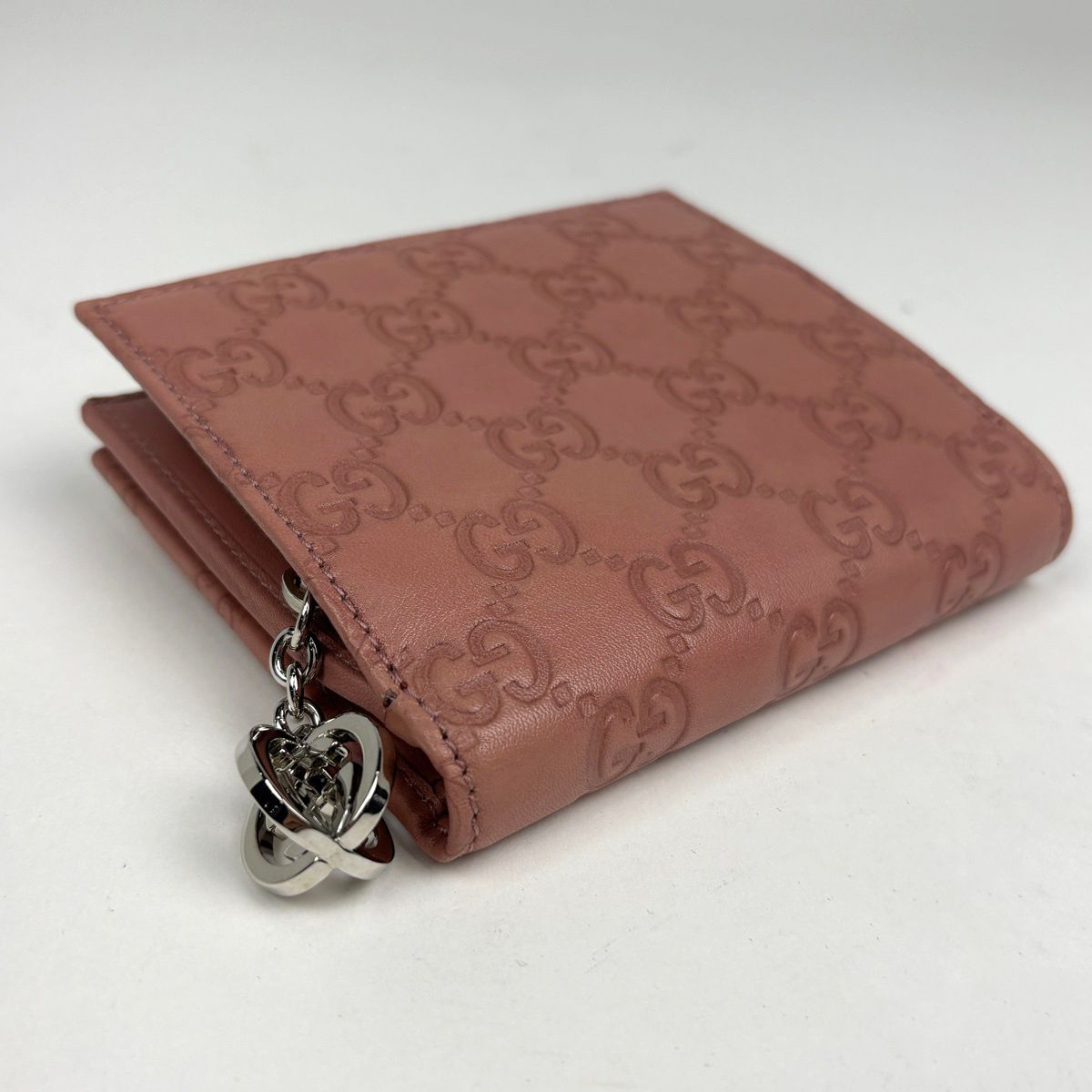 Gucci Guccissima Bifold Wallet GG Pattern Shi Marais the Pink — view 2