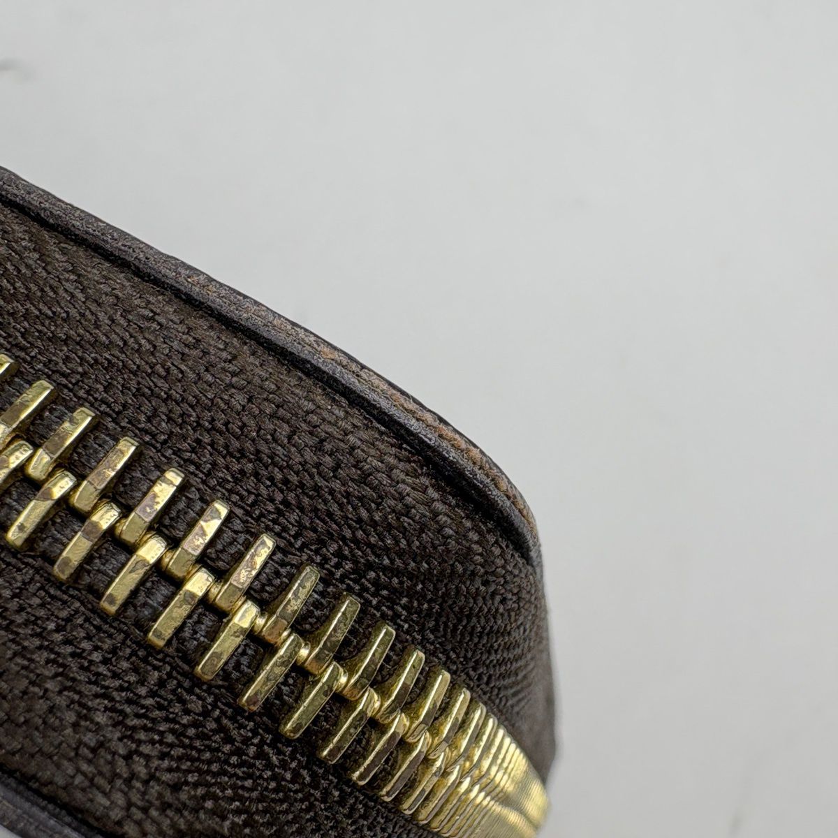 Louis Vuitton Zippy Wallet Round Zip Monogram Brown — view 4