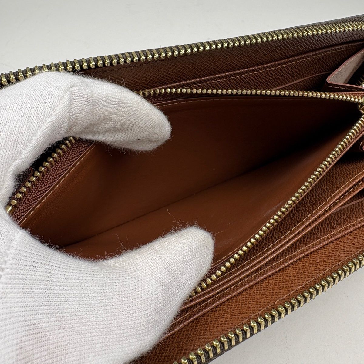 Louis Vuitton Zippy Wallet Round Zip Monogram Brown — view 6