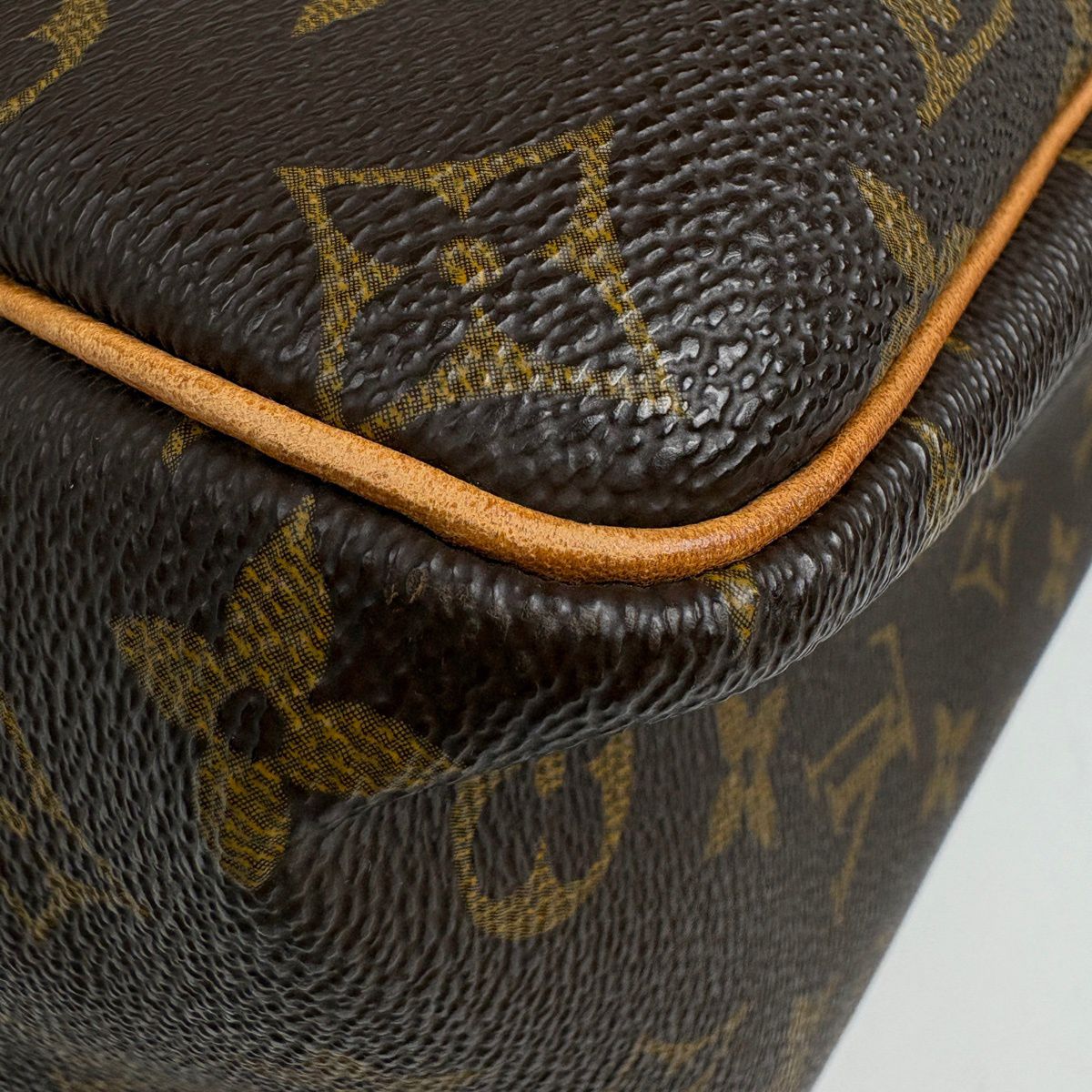 Louis Vuitton Deauville Handbag Bowling Vanity Monogram Brown — view 3