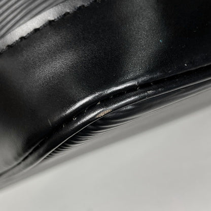 Louis Vuitton Alma Handbag Epi Noir — view 3