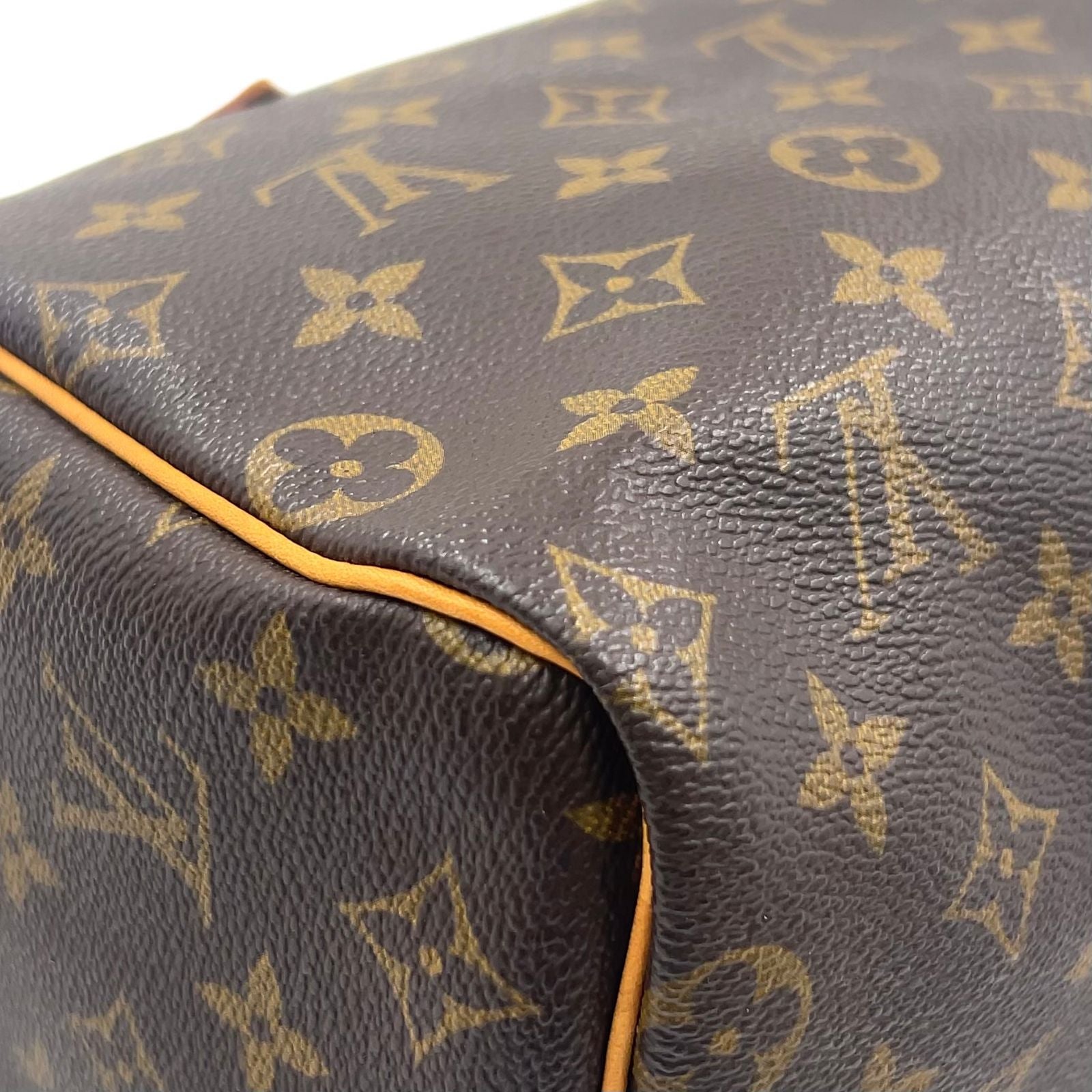 Louis Vuitton Speedy 25 Vintage Handbag — view 6