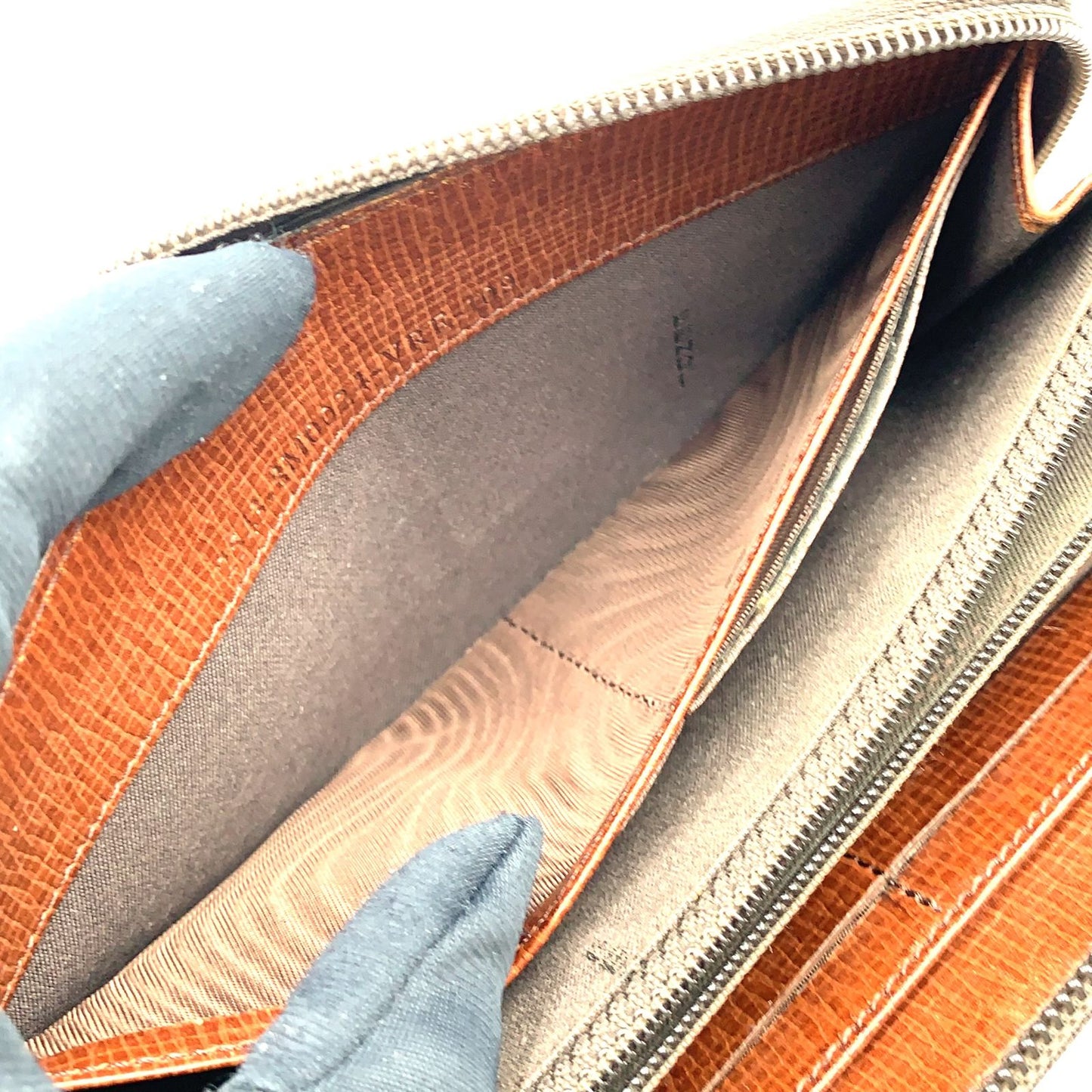 Fendi Zucca Pattern Zip Around Leather Khaki Brown Dark Wallet Gold — view 7