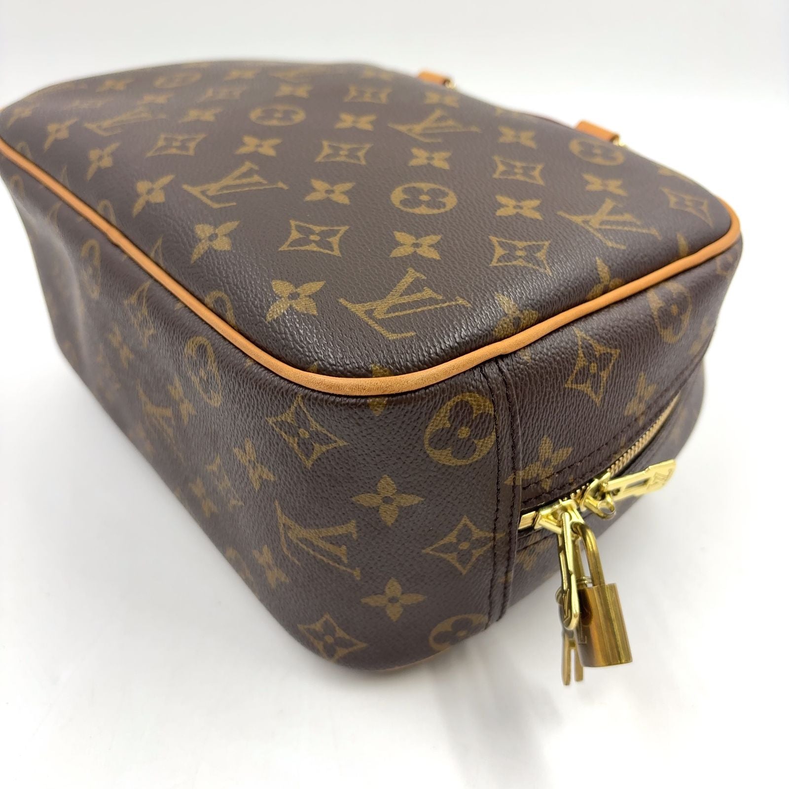Louis Vuitton Monogram Leather Brown Light Handbag Gold — view 9