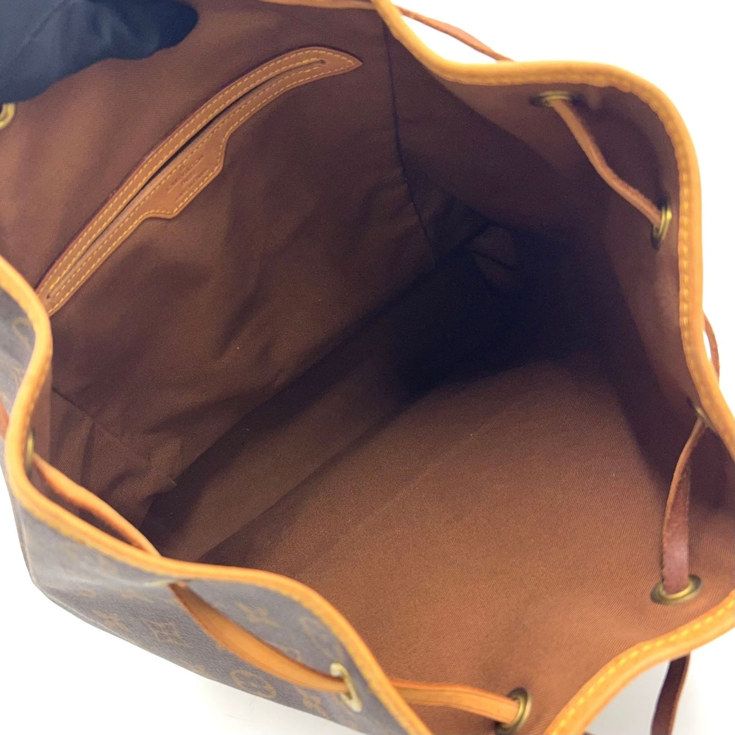 Louis Vuitton Montsouris GM Monogram Leather Brown Light Beige Backpack Gold — view 3