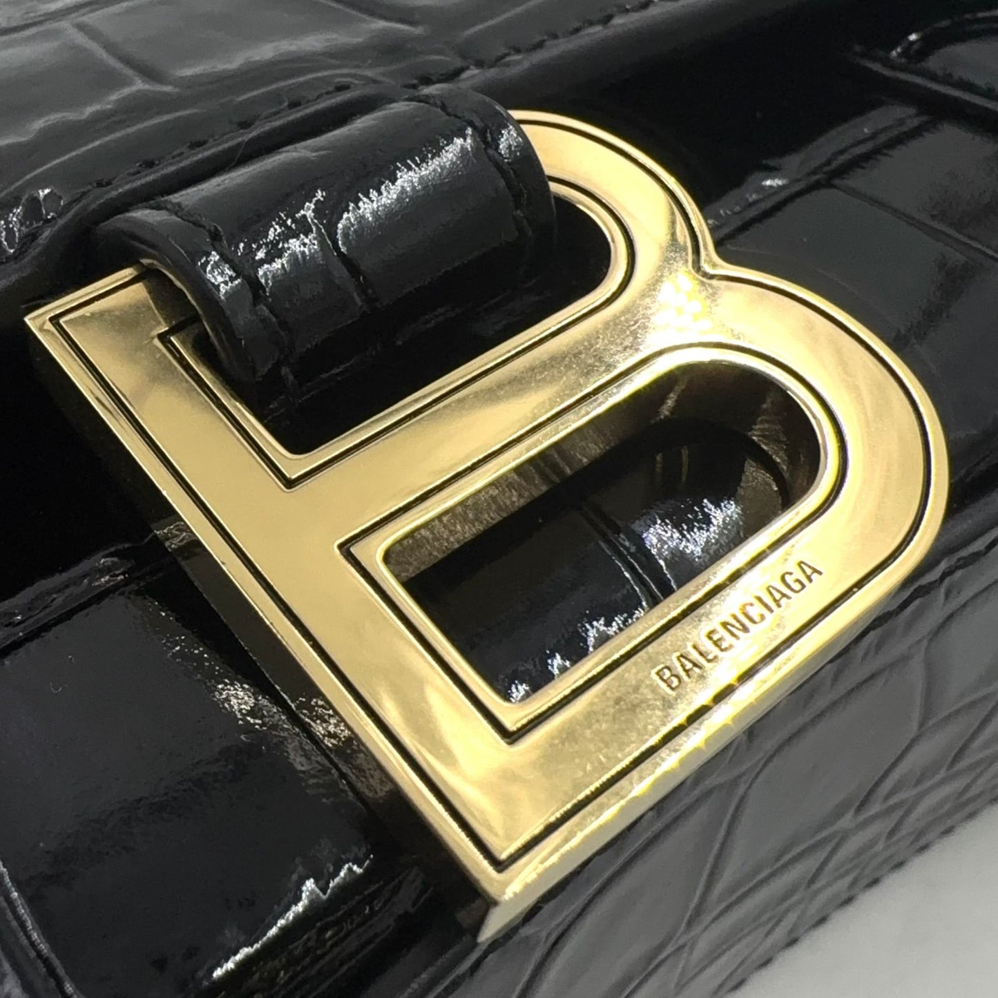 Balenciaga Hour Glass 2-Way Shoulder Calfskin Black Handbag Gold — view 5
