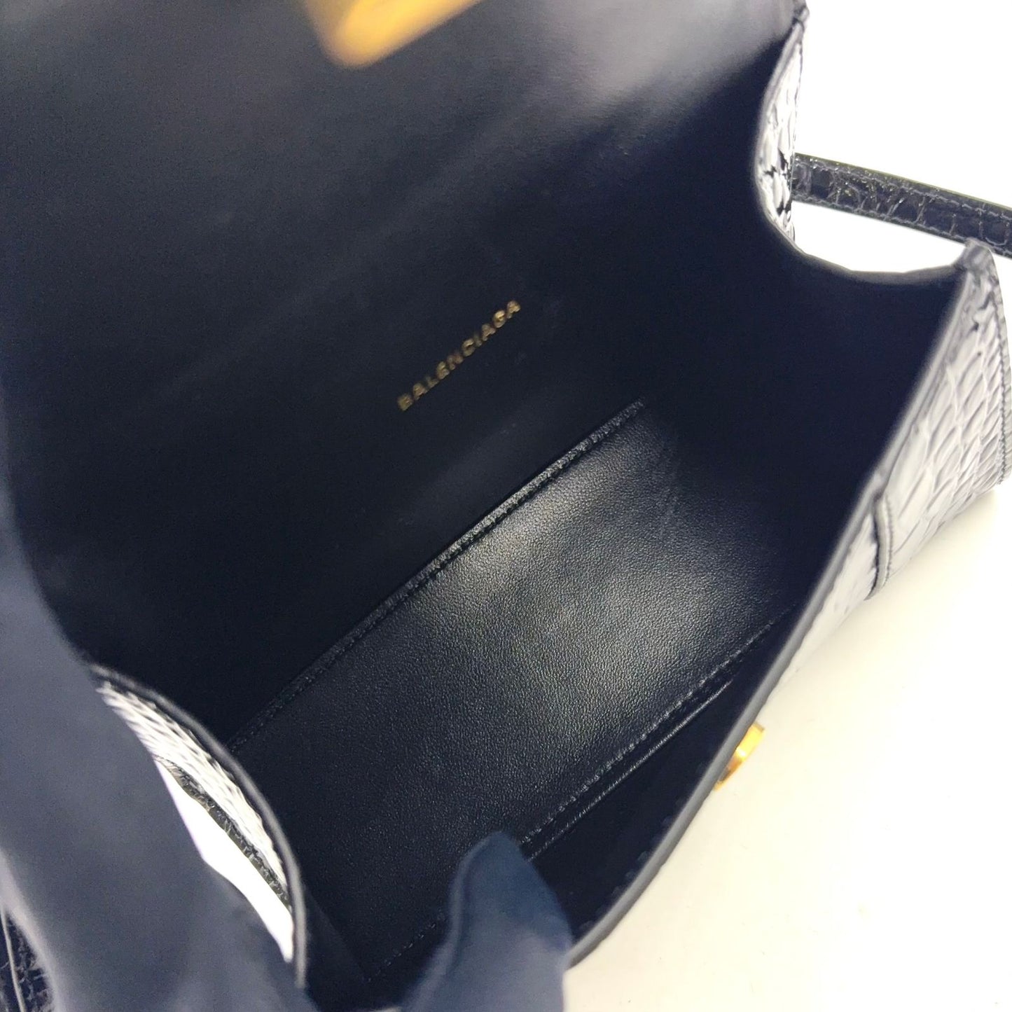Balenciaga Hour Glass 2-Way Shoulder Calfskin Black Handbag Gold — view 3
