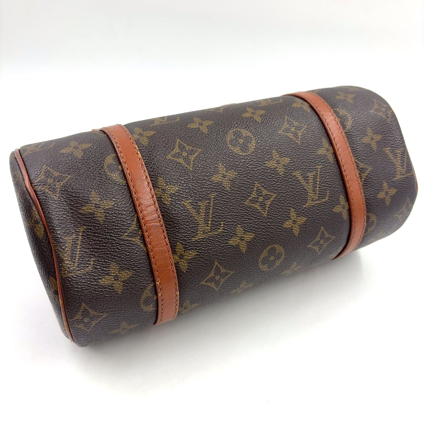Louis Vuitton Papillon 26 Monogram Vintage Handbag — view 8