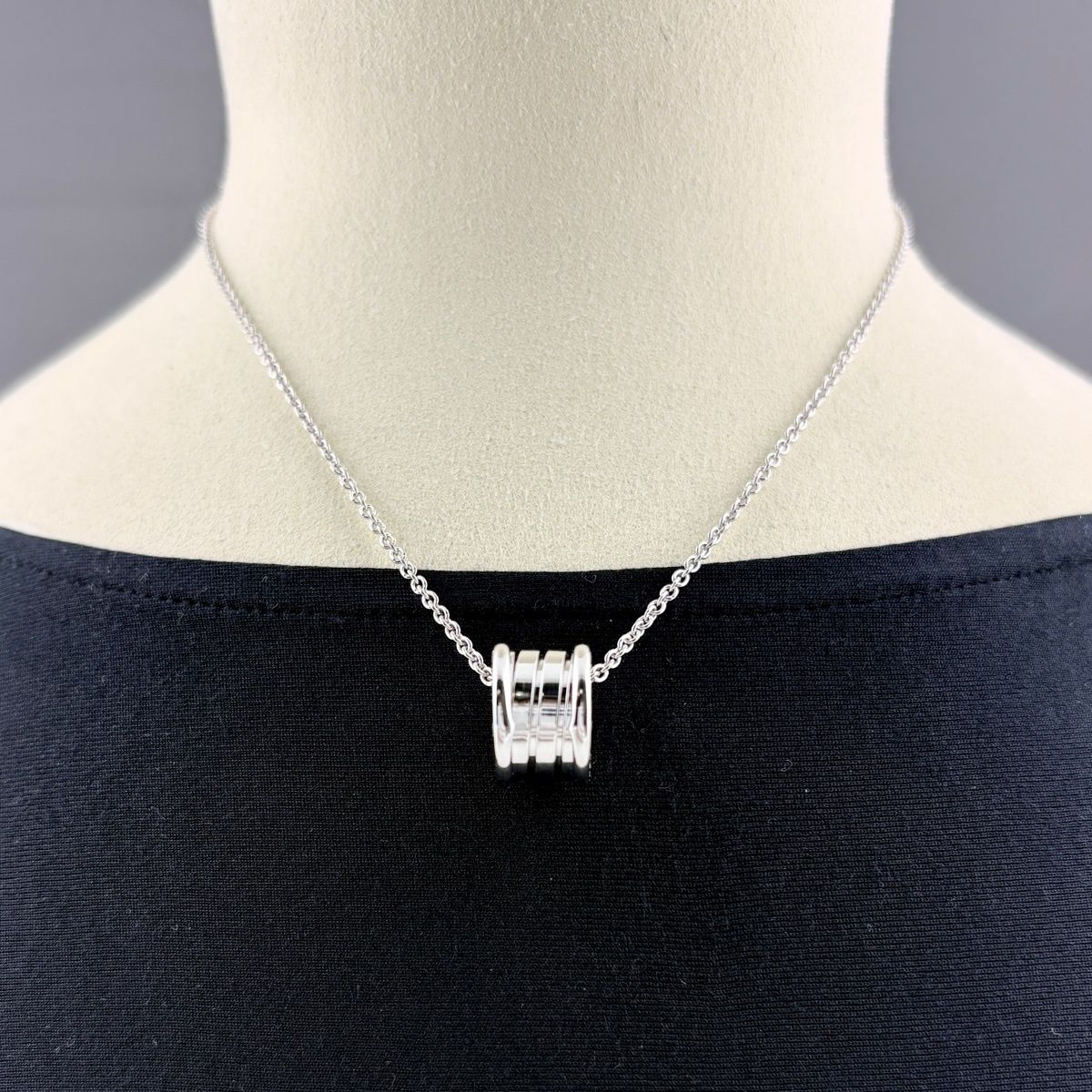 Bvlgari B-zero One Pendant — view 3