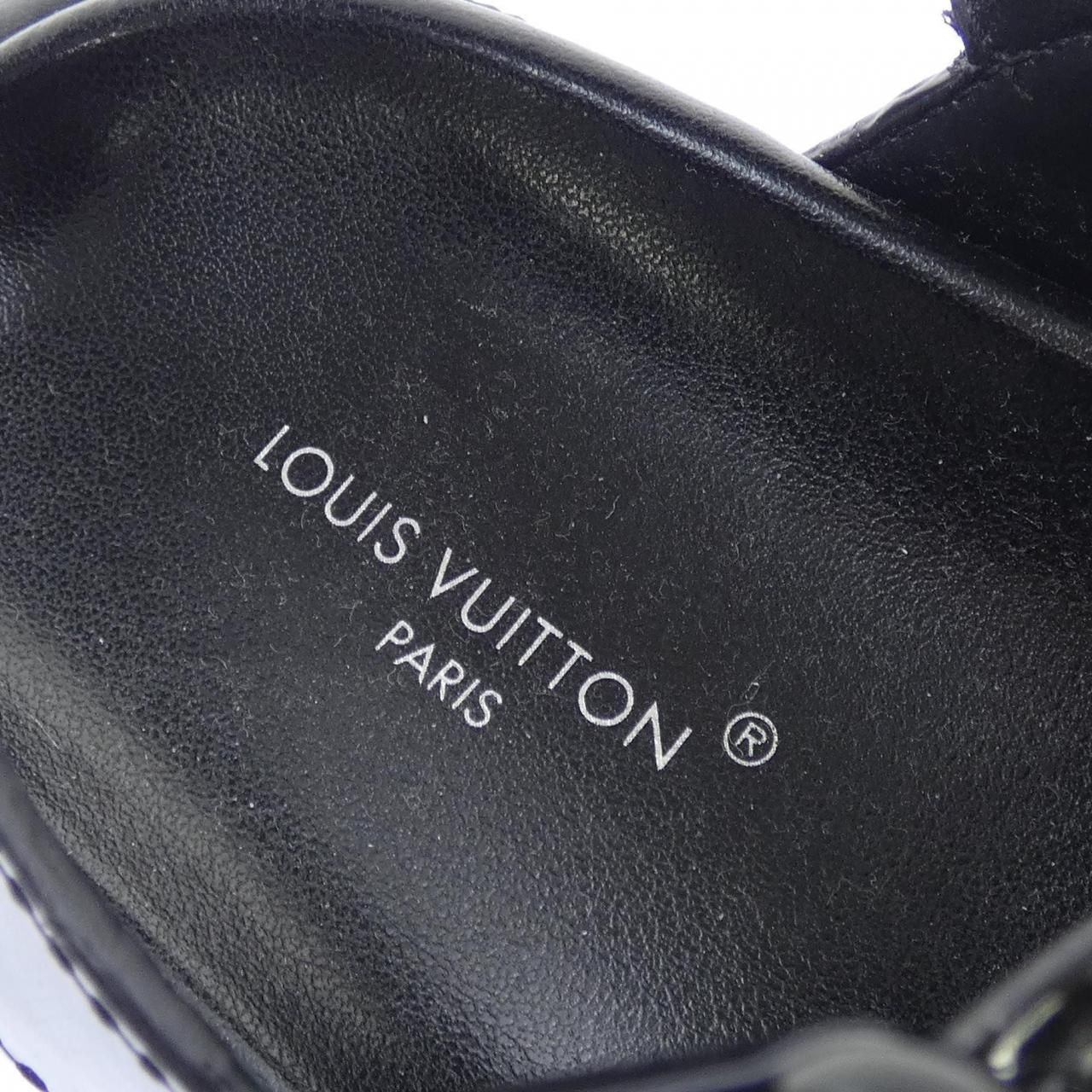 Louis Vuitton LV Circle LV Arclite Line Sandals — view 6