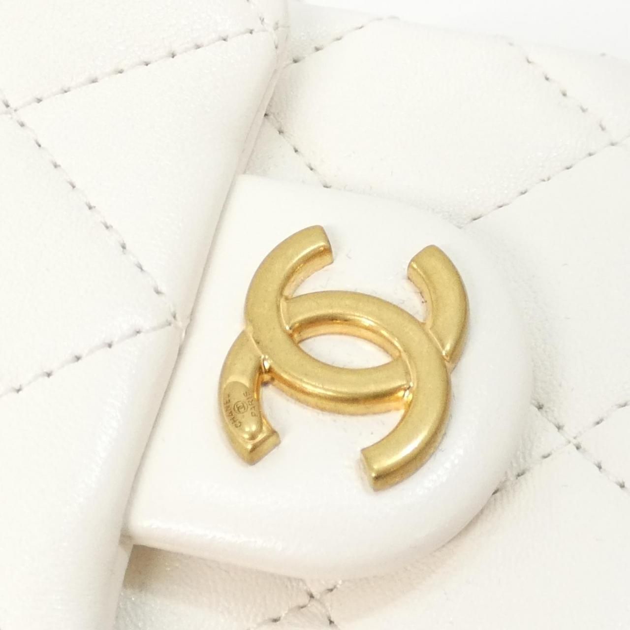 Chanel Backpack White — view 8