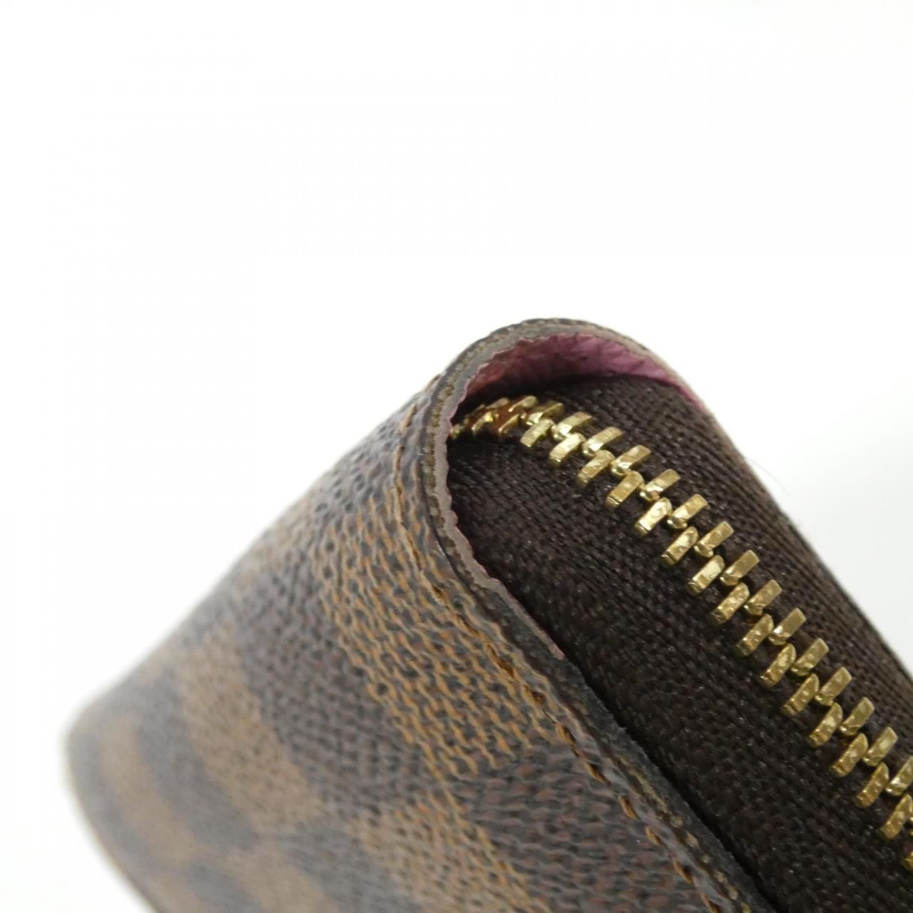 Louis Vuitton Damier Zippy Coin Purse — view 5