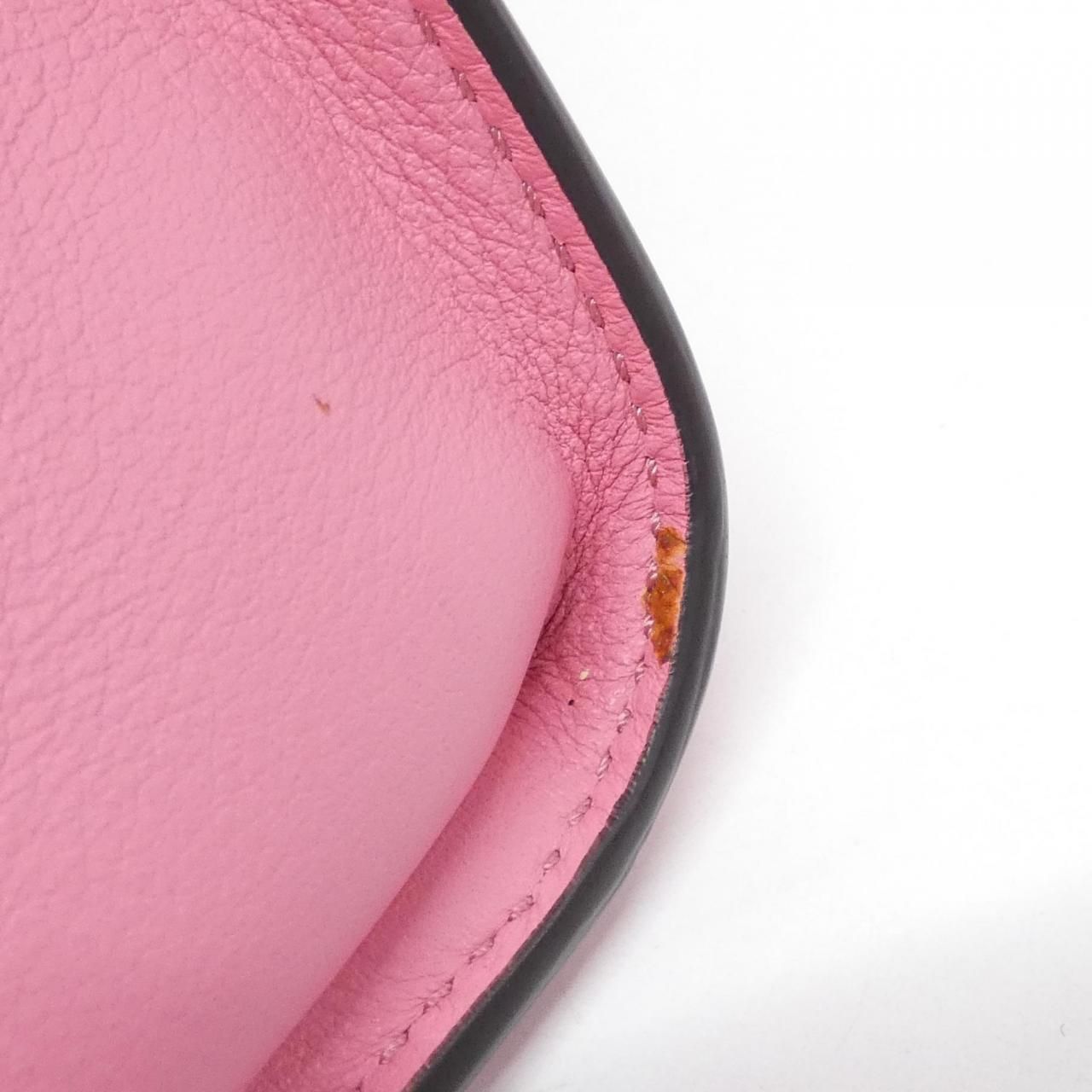 Fendi Peekaboo Bag Handbag Pink — view 3