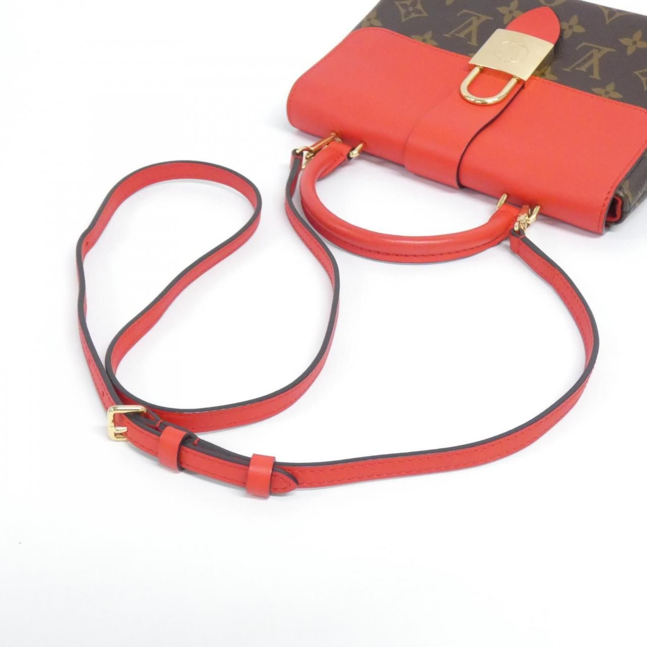 Louis Vuitton Monogram Locky BB — view 8
