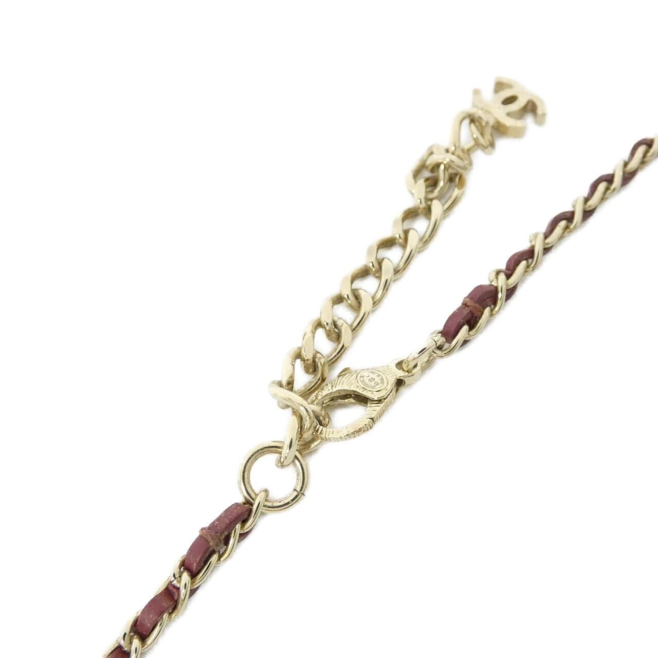 Chanel Necklace Gold — view 4